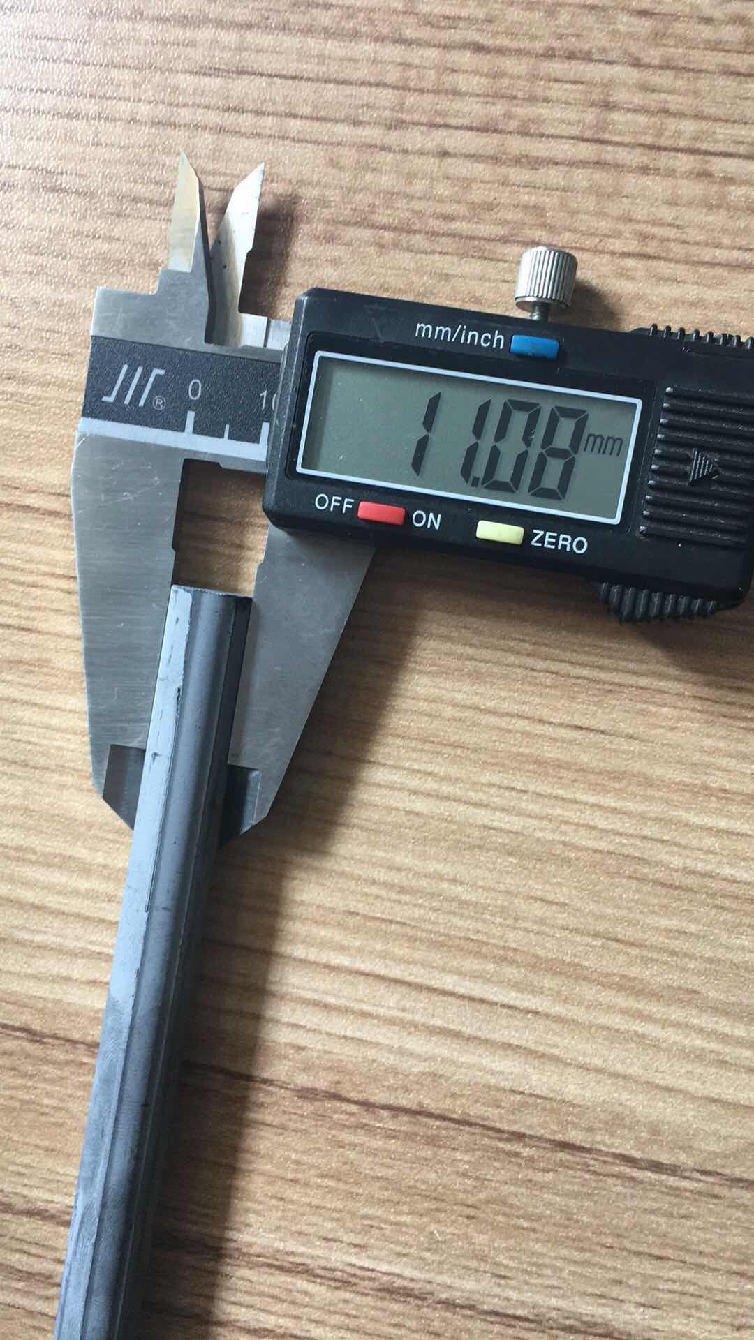 無磁合金.jpg